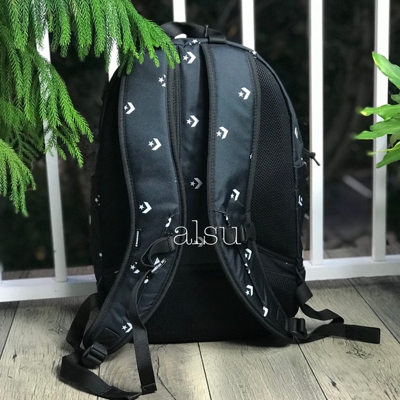 NWT Poly Chuck Plus Backpack B/W logo Unisex AUTHE - Picture 3 of 8